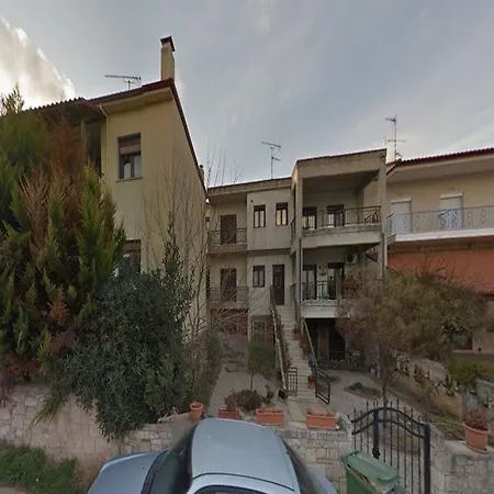 Stratos Hotel