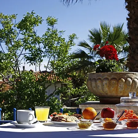 Stratos Hotell Afytos