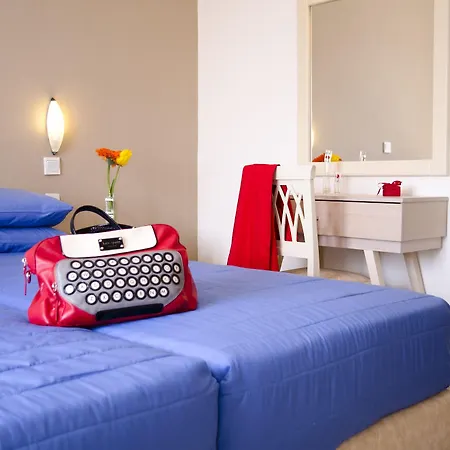 Hotel Stratos 3*
