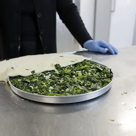 Stratos فندق أفيتوس